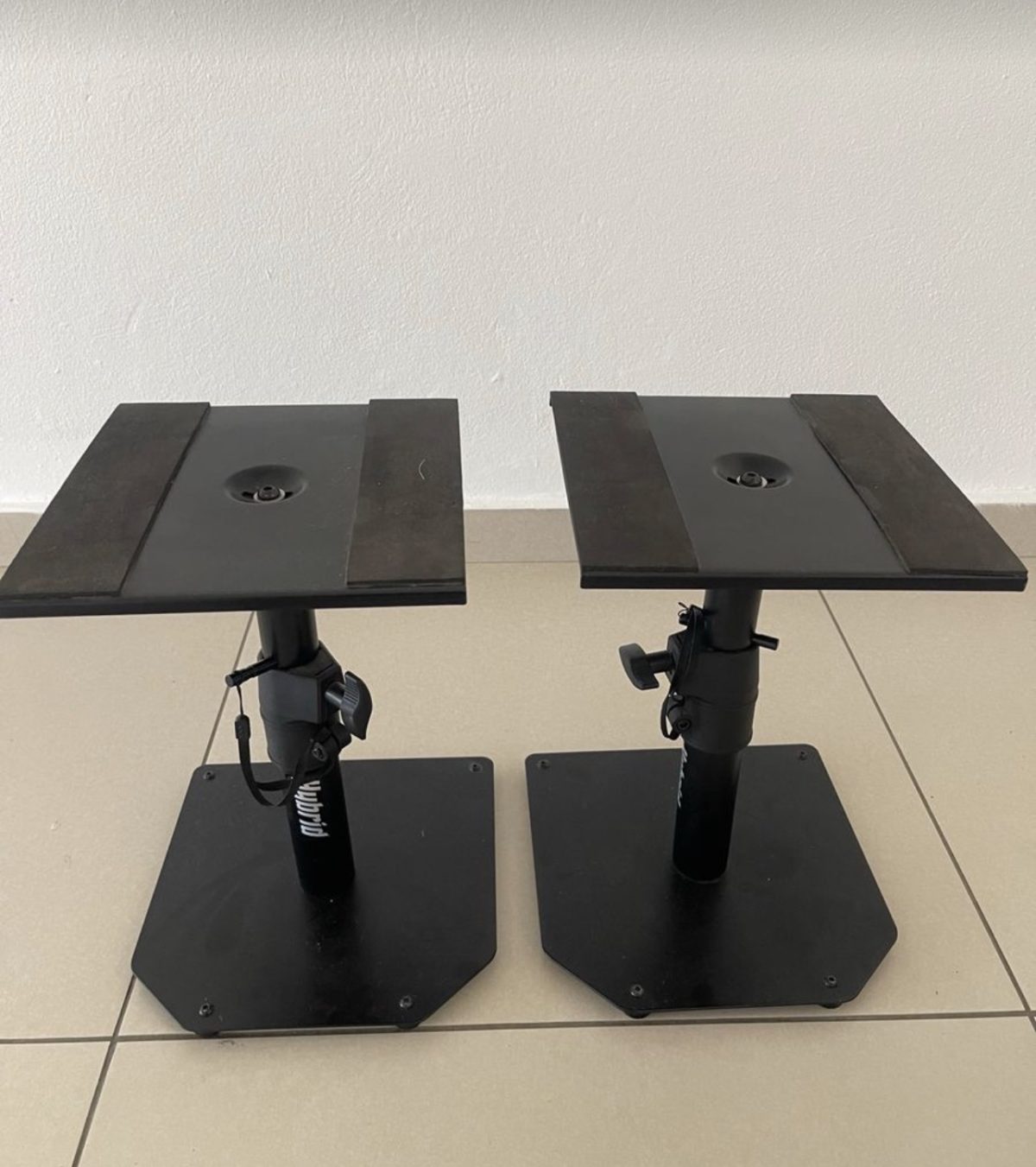 Hybrid SS06 - Studio Monitor Stands (Pair)